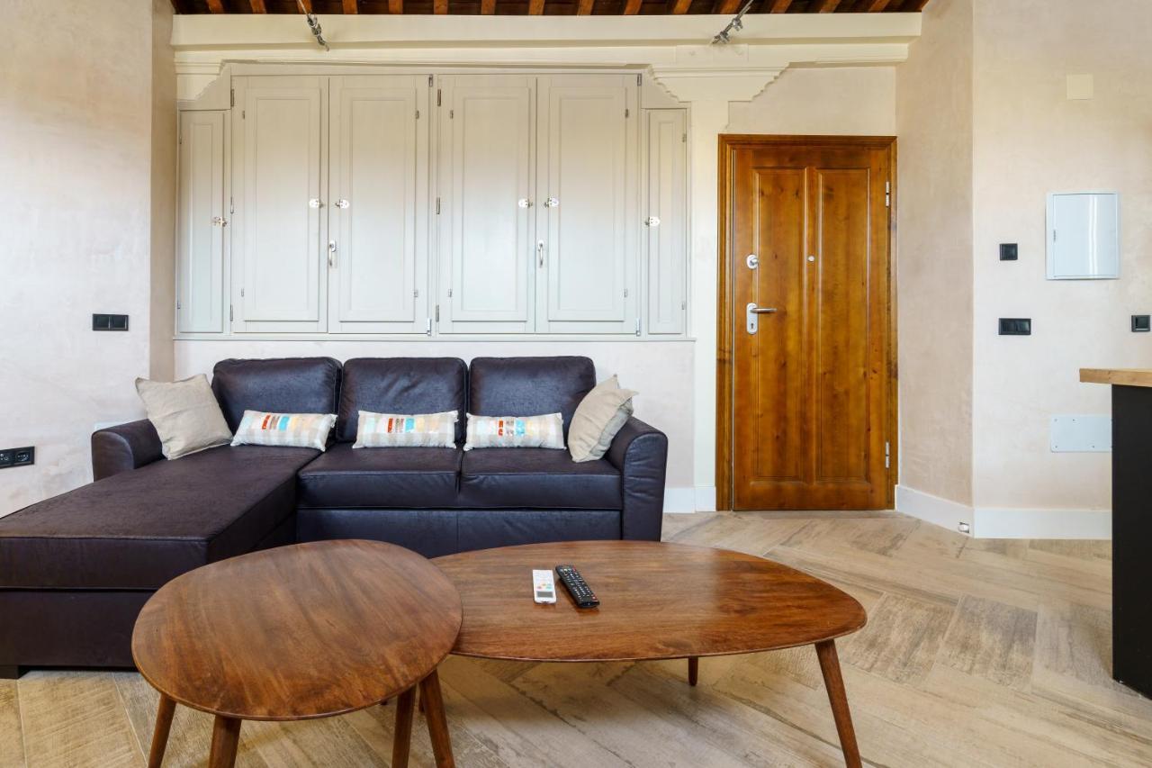 Historic Center Apartment Малага Экстерьер фото